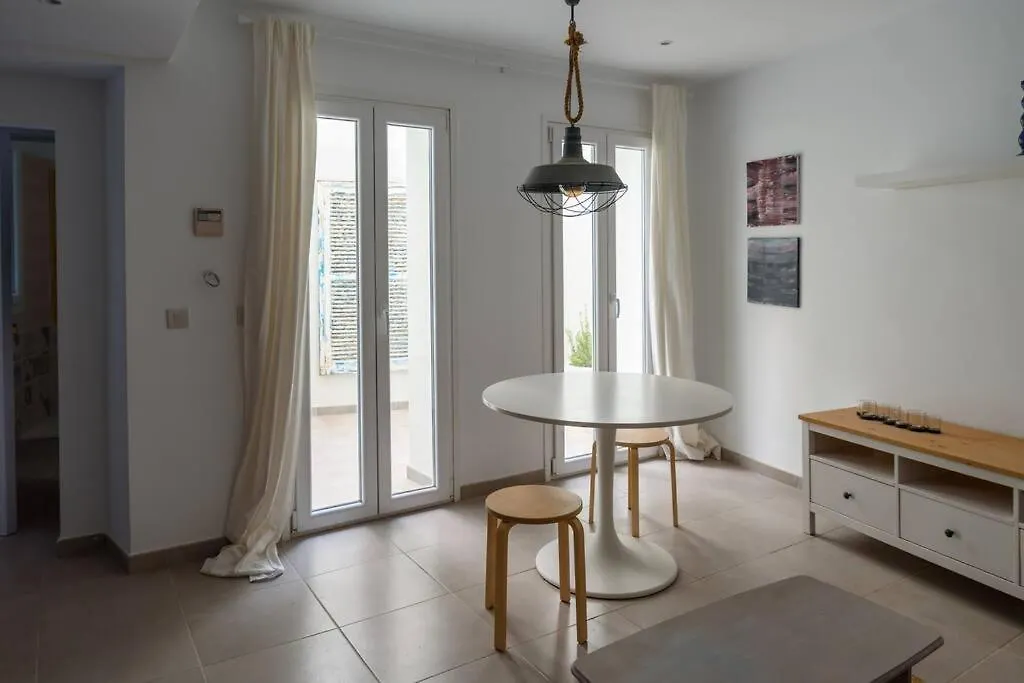 1Br W Private Patio In The Nook Your Secluded Oasis Gibraltar 0*,