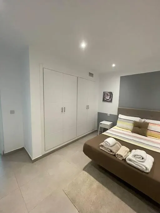 1Br W Private Patio In The Nook Your Secluded Oasis Gibraltar